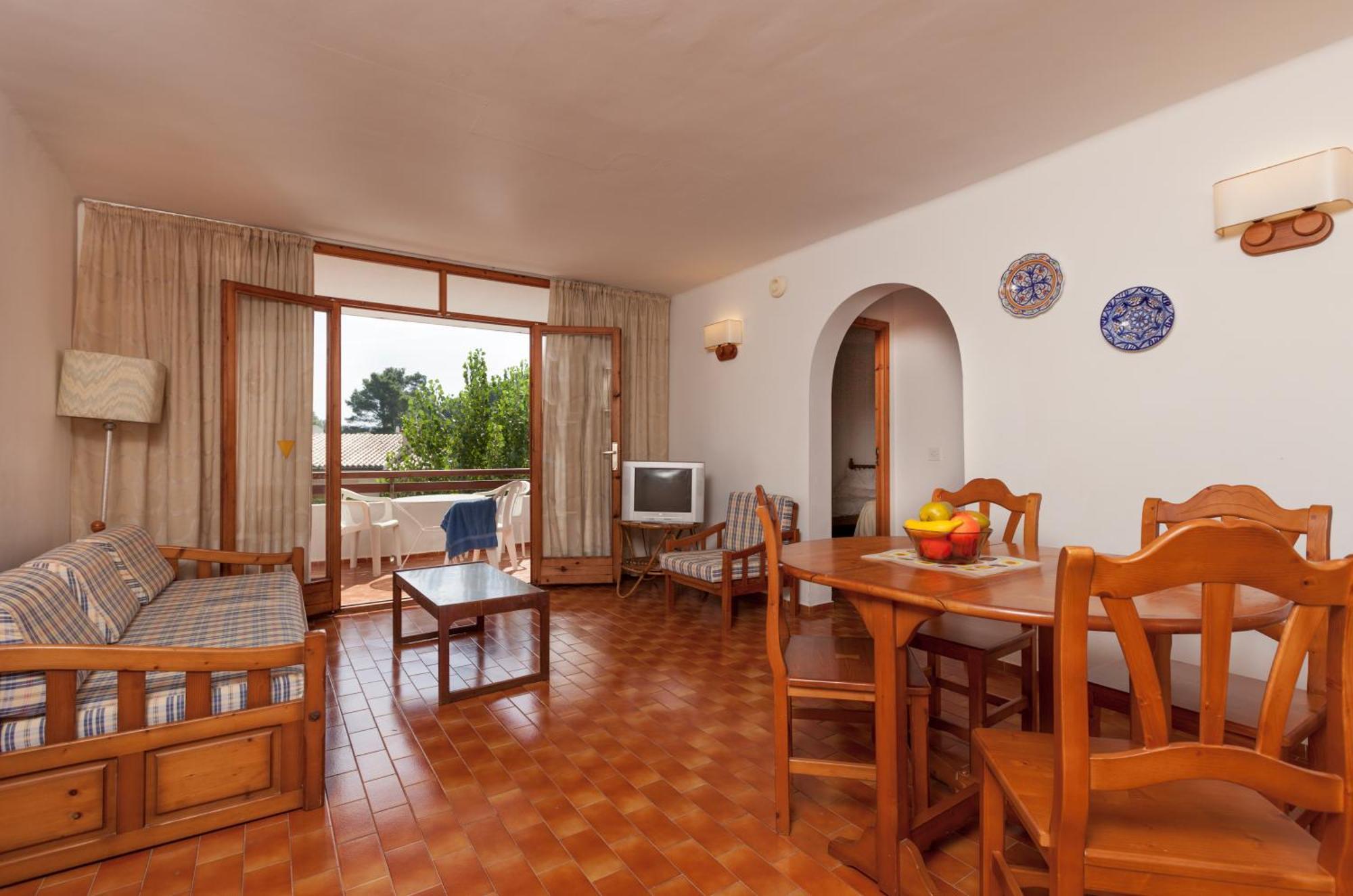 פורט דה פולנסה Apartamentos Leo מראה חיצוני תמונה