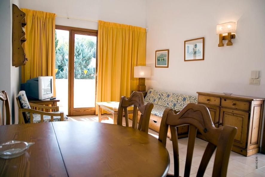 פורט דה פולנסה Apartamentos Leo מראה חיצוני תמונה